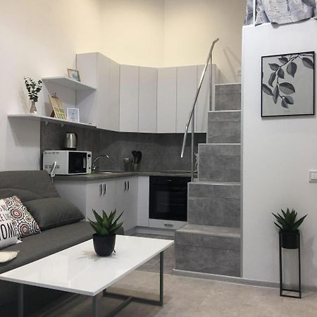 Tiras Scandinavian Apartment In Odessa City Екстериор снимка