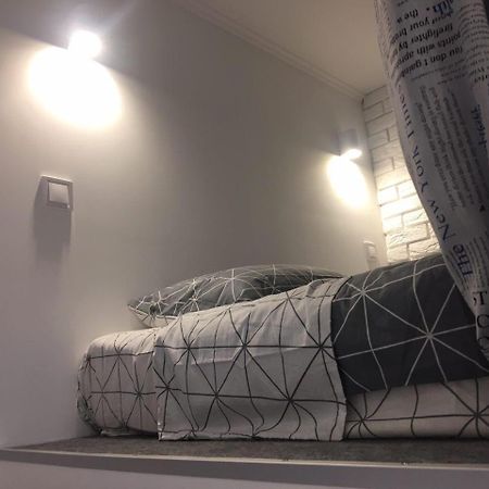Tiras Scandinavian Apartment In Odessa City Екстериор снимка